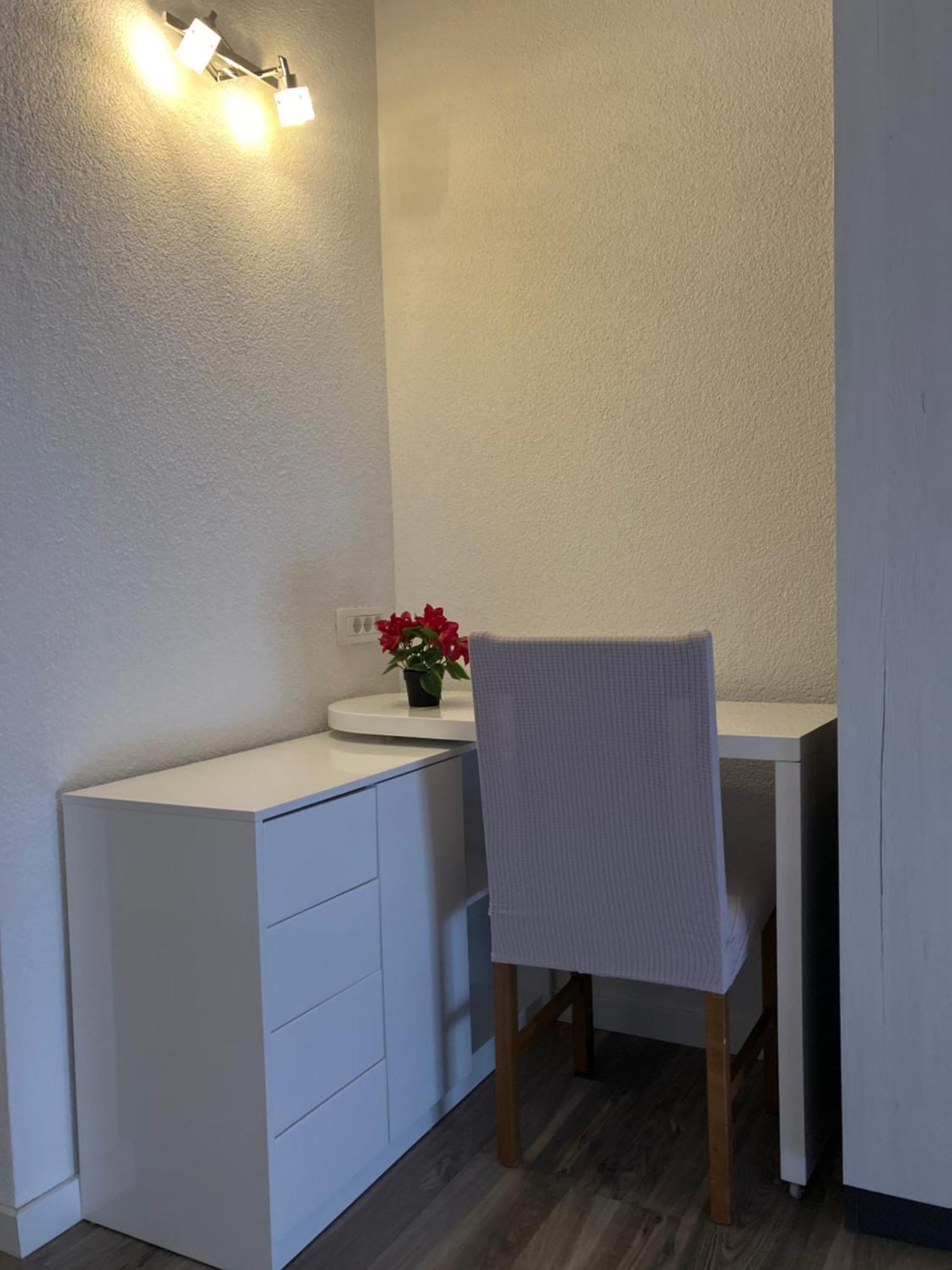 Apartments Totic Kaštela Стая снимка