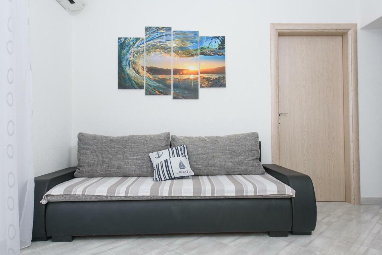 Apartments Totic Kaštela Екстериор снимка