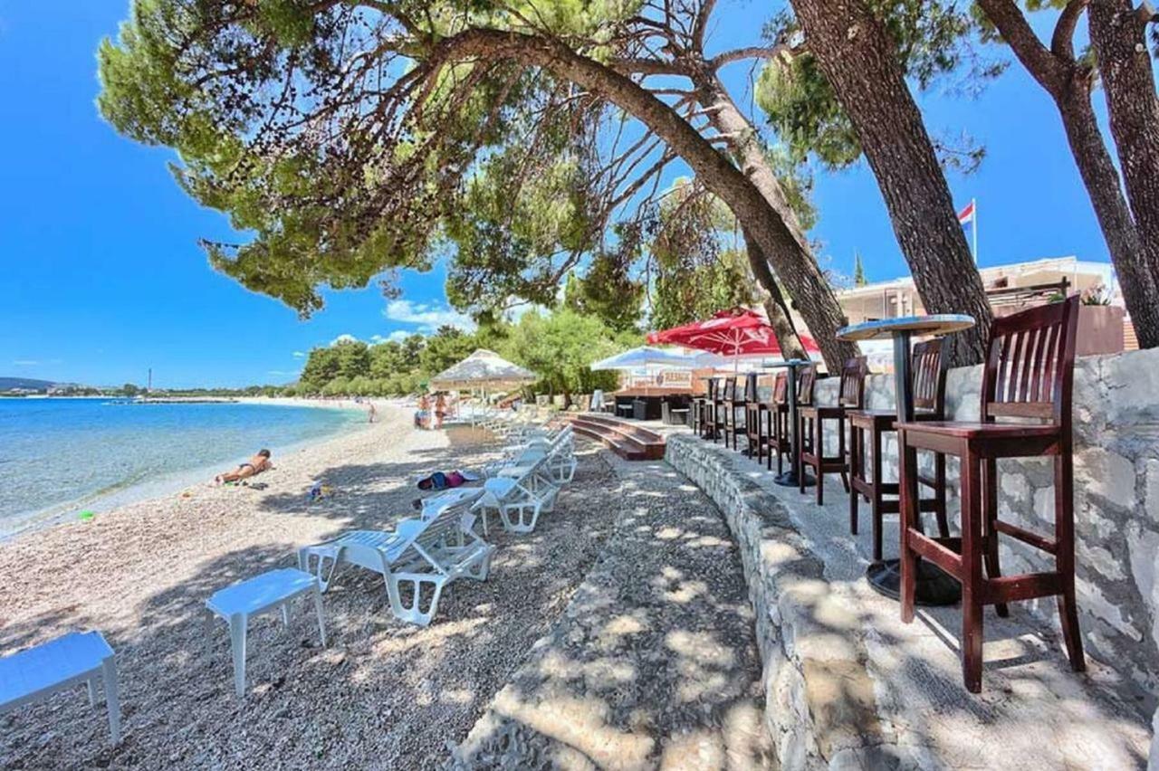Apartments Totic Kaštela Екстериор снимка