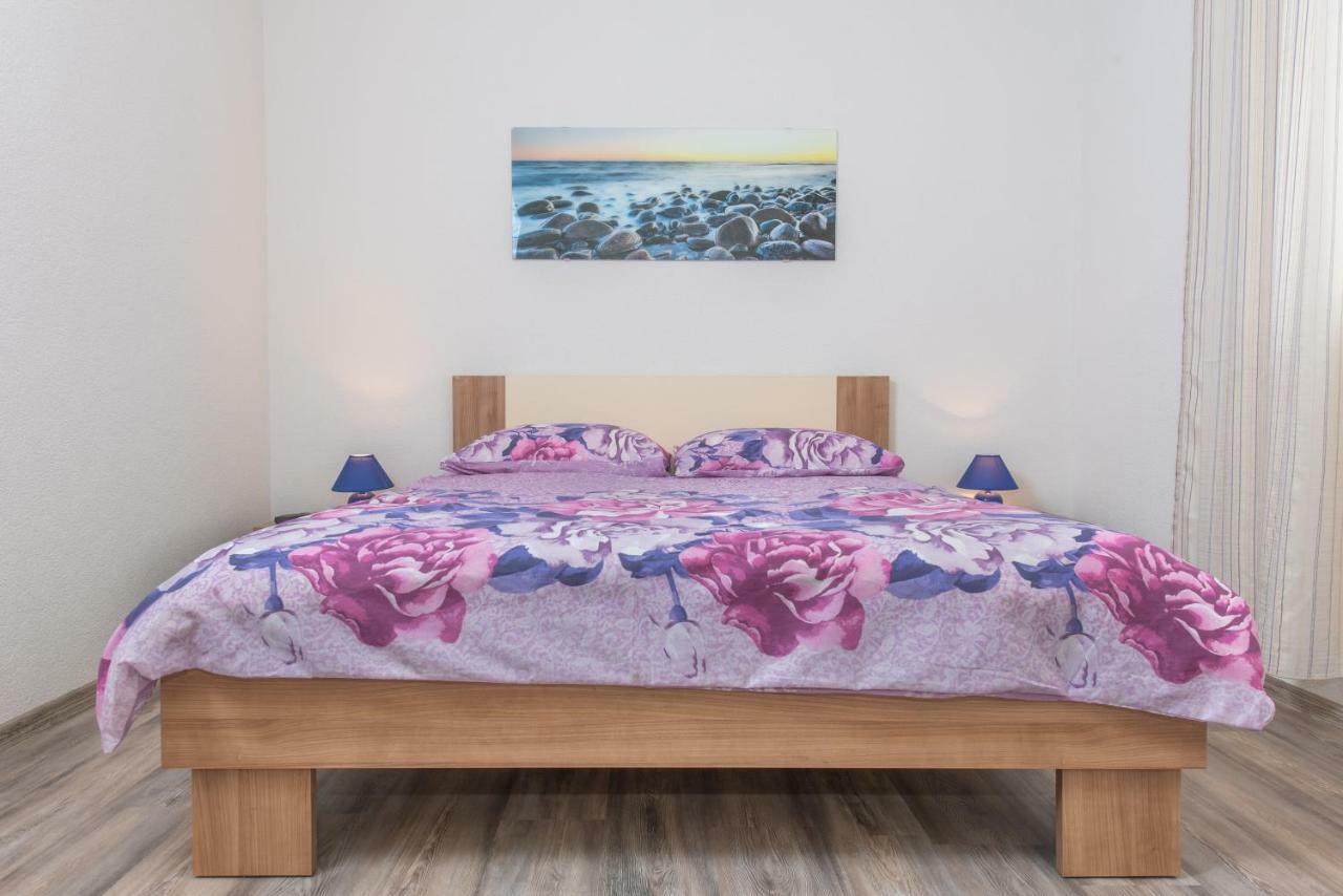 Apartments Totic Kaštela Стая снимка